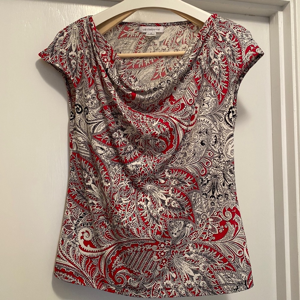 Sleeveless shirt for summer light weight